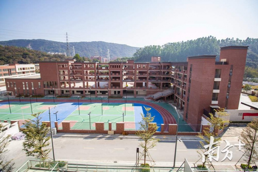 广州市白云区广大附中小学,广州白云区培英附属小学