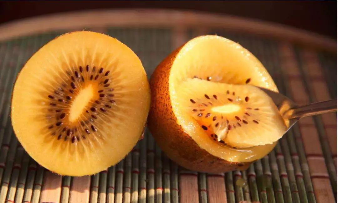 880力荐丨满满维C智利进口金果!现在下单仅需:39.8元/箱(12颗)包邮到家