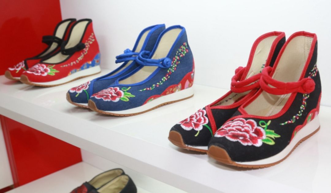 手艺守艺|安徽泗州寻非遗，中草药布鞋赋予鞋履千年鲜活生命
