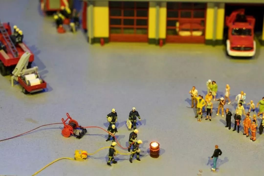 中专以上学历即可!地铁、学校、消防都在招人!报名即将截止