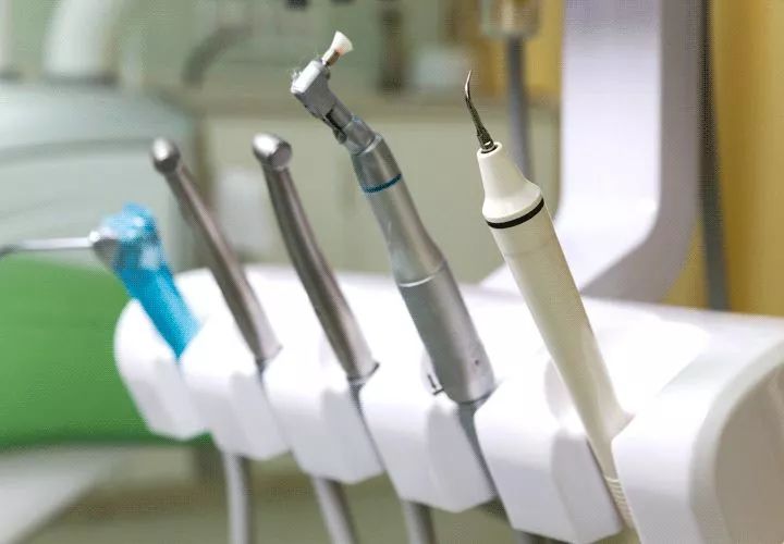 超声波洁牙,只需9.9元!大理这家超好评口腔诊所,狂撒福利