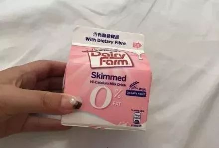 香港牛奶惊爆含问题添加剂!可致肠炎,并无药可医治…