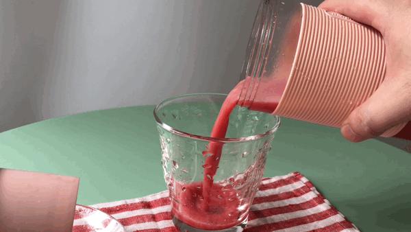 比较好用的榨汁杯,手动榨汁杯好用的推荐