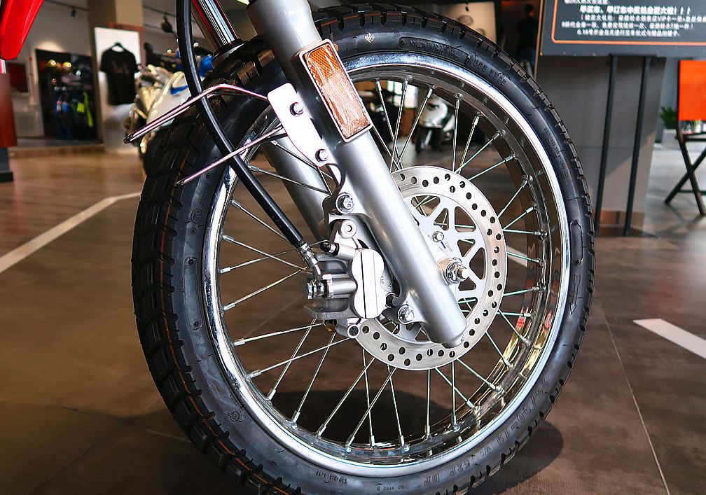 豪爵nk150s深度评测拉萨,豪爵新车到店