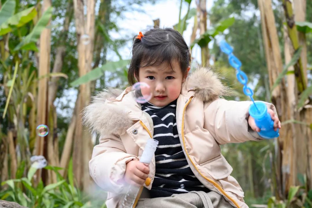 尼康z2470mmf4镜头口径,尼康z24-70f4镜头最大焦段