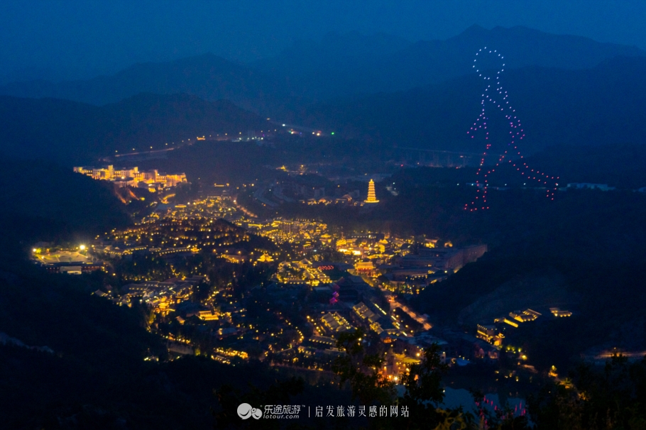 提灯游司马台长城，看古北水镇的温婉夜