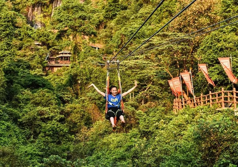 攻略|免费玩！水球大战、玻璃滑道、溜索、汉服穿越……桂林红溪森林瀑布满足你N个夏日期待
