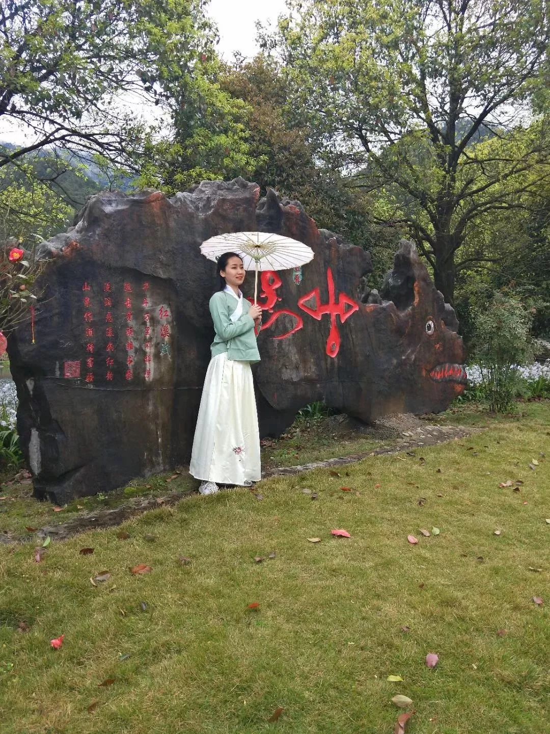 攻略|免费玩！水球大战、玻璃滑道、溜索、汉服穿越……桂林红溪森林瀑布满足你N个夏日期待