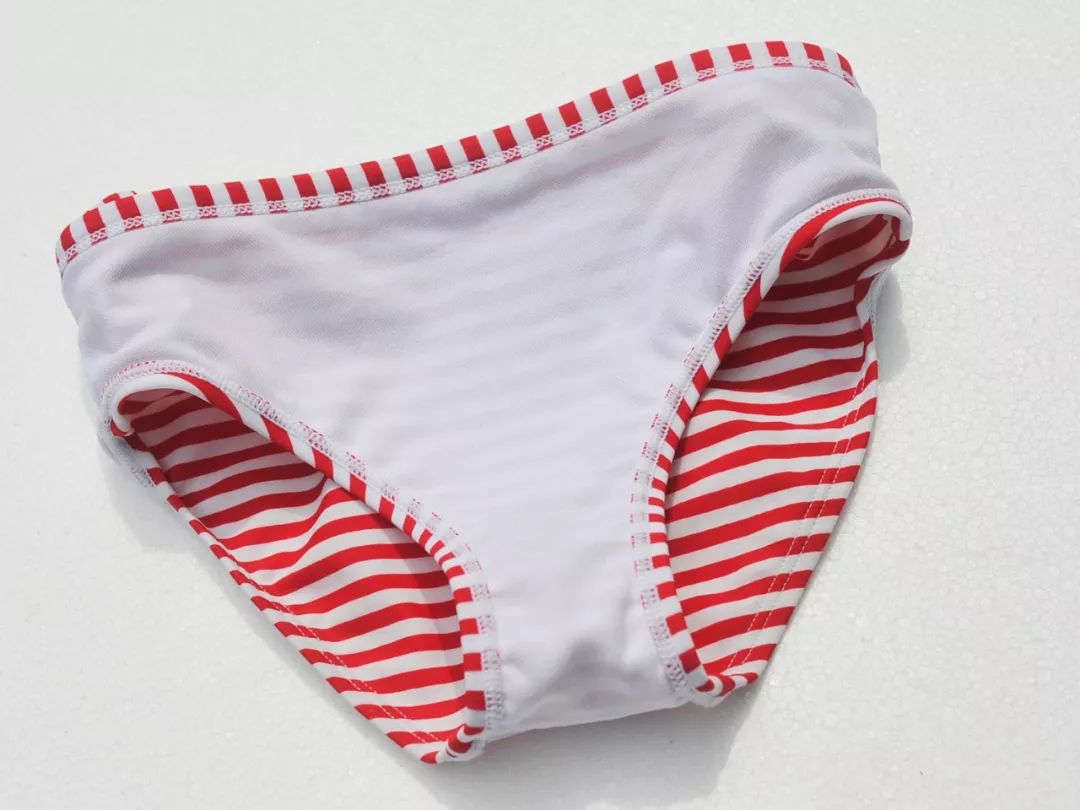 泳衣小个子推荐可爱,泳衣可爱日系小孩