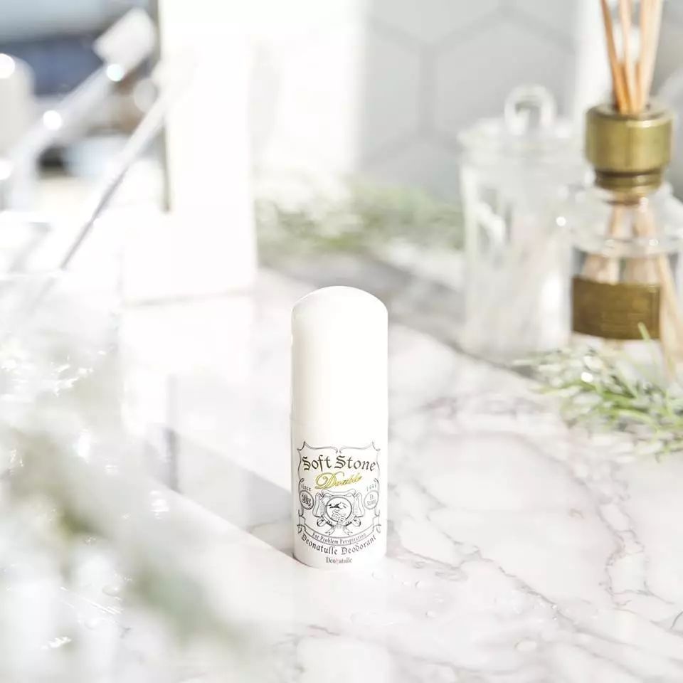 看好你的男朋友!温哥华超多伪素颜心机女!烈日下不脱妆还越变越美