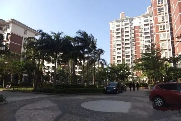 “维多利亚花园”“凯撒豪庭”都要改名？这个理由是认真的吗？