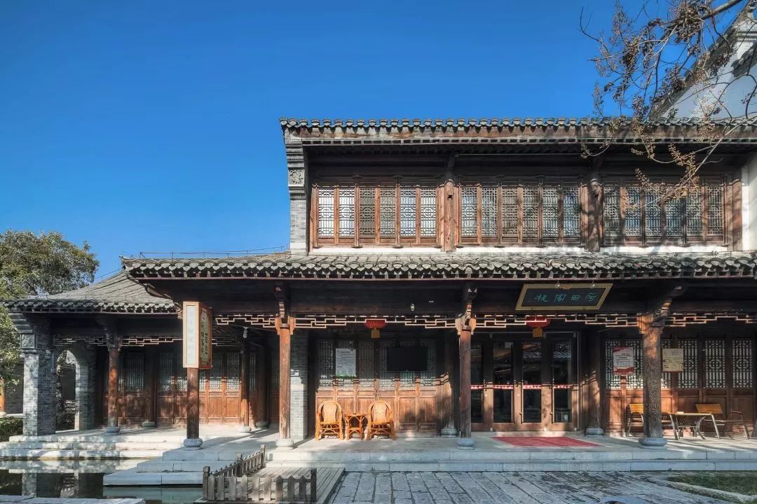 想在这温柔如风的夏天，和台儿庄古城客栈邂逅