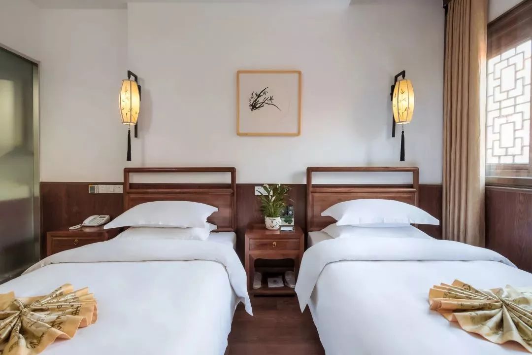 想在这温柔如风的夏天，和台儿庄古城客栈邂逅