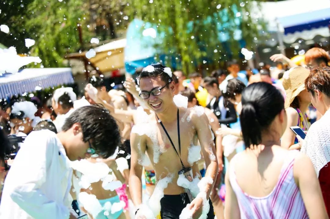 浪浪浪水上乐园杭州,浪苹果游乐场门票特价