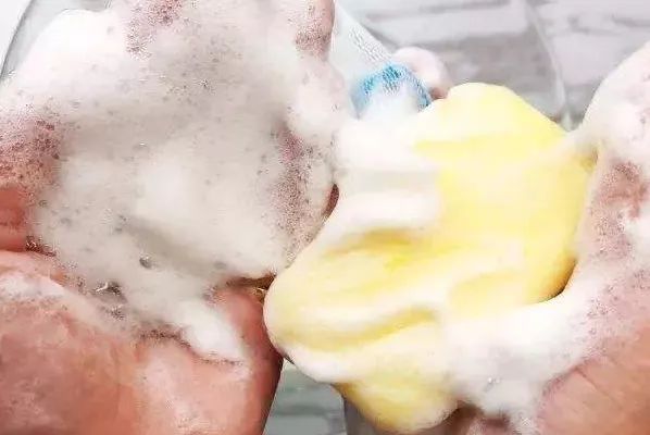 硫磺皂轻松解决了家里的大烦恼,2元一块的硫磺皂真的有用吗