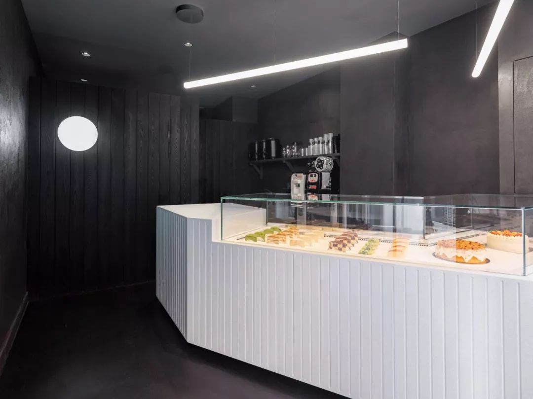 商业案例甜品空间,有格调的甜品店店面设计