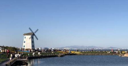 乌兰布统门票九块九,北戴河承德乌兰布统五日游价格