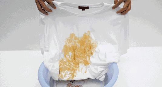 躺着都能洗衣服!国人变态黑科技,一泡,衣服自己就干净了