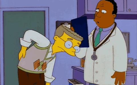 “腰椎间盘突出”怎么办？正确治疗，让你挺直腰板