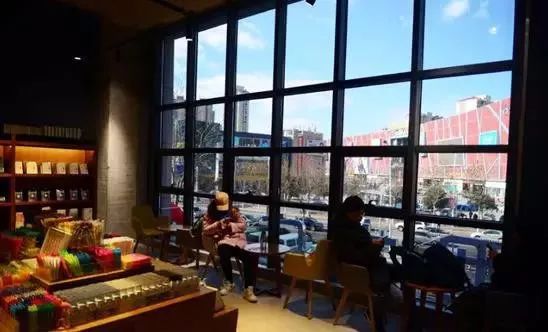 有哪些多元化的书店,当下书店的生存之道