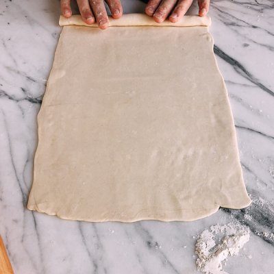 葡式蛋挞是酥皮的吗,澳门葡式蛋挞的特点是什么