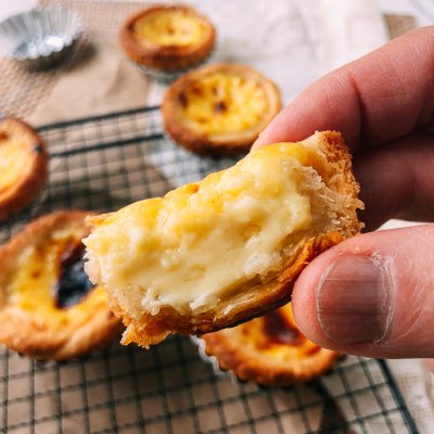 葡式蛋挞是酥皮的吗,澳门葡式蛋挞的特点是什么