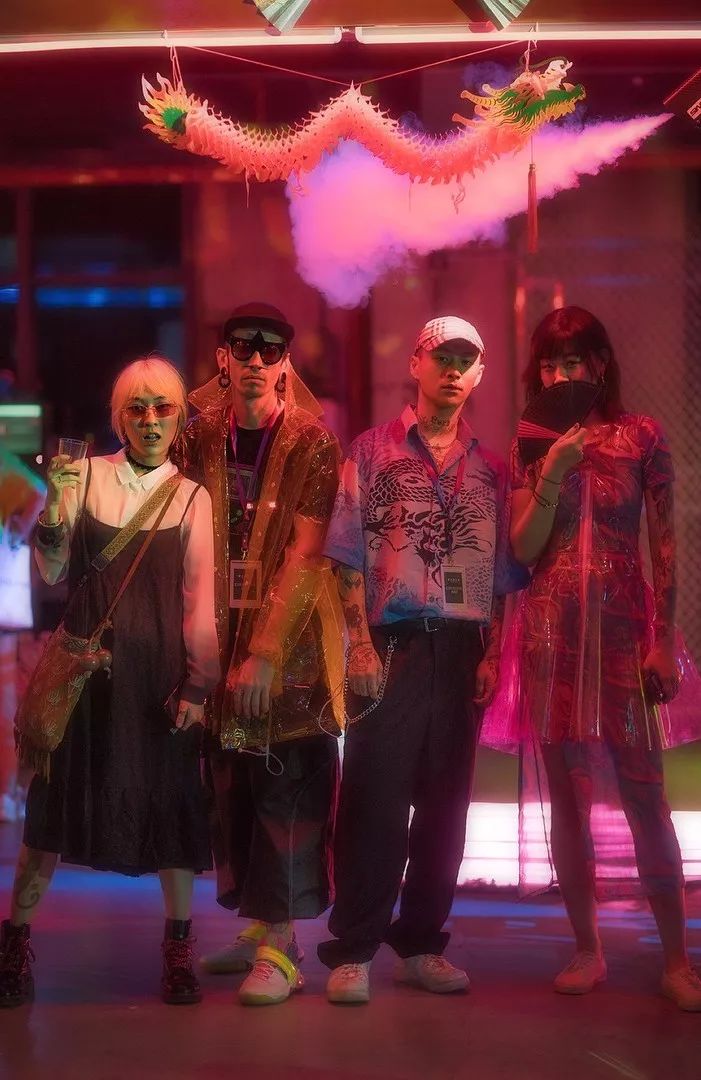 16个潮流感街拍,土味街拍劈叉