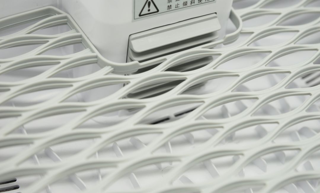 戴着又湿又冷的胸罩出门,简直是人生中最大的痛