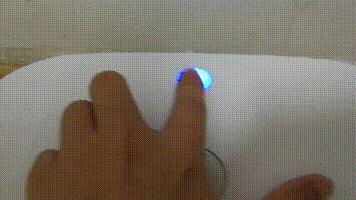 戴着又湿又冷的胸罩出门，简直是人生中最大的痛