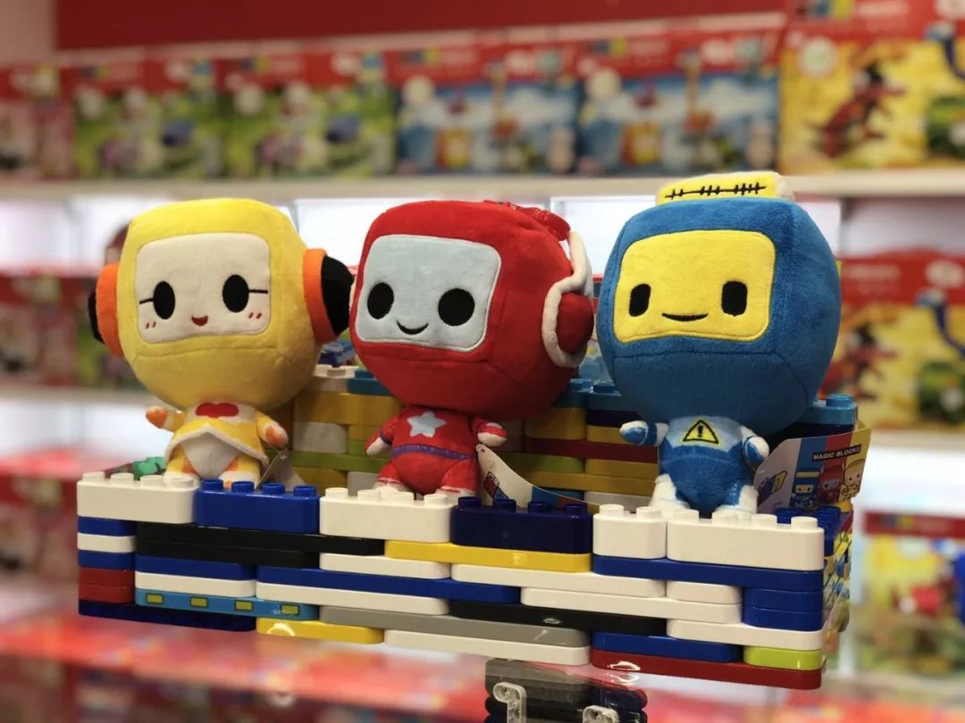 二宝爸探店|魔都市中心新开了一家布鲁可积木店！还请你们带娃免费来体验拼搭~