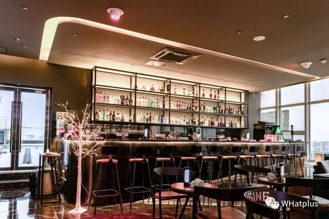 武汉最高的空中酒吧,武汉高空夜景酒吧