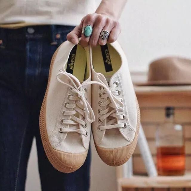 性价比超好的帆布鞋,100块左右的帆布鞋