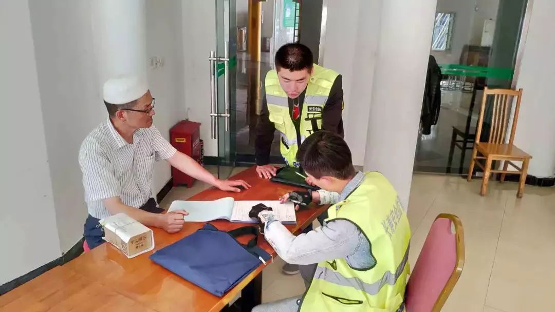 安全生产月安全宣传进社区,各社区开展安全生产月系列活动