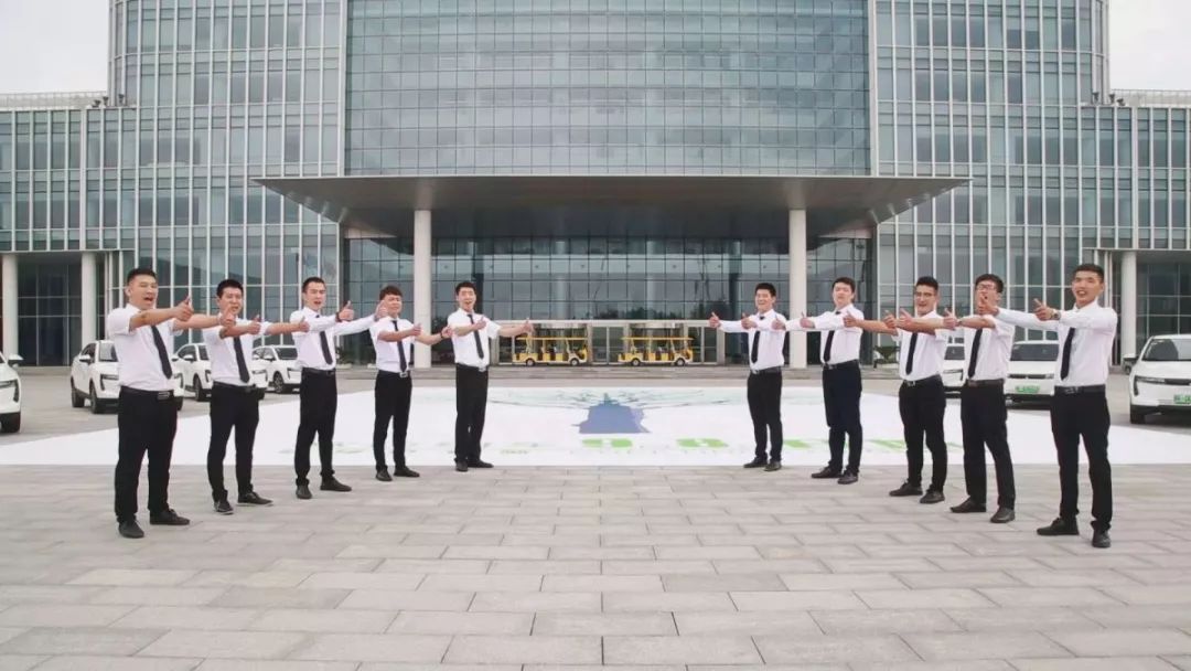 闀垮煄姹借溅澶ч噺鎷涗汉宸ヨ祫浣庡悧,闀垮煄姹借溅鍏徃鎷涗汉