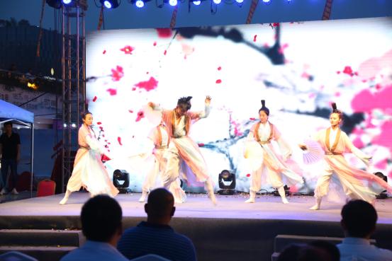 “山川神秀,心的旅程”——第七届银座“任你游免费搬”焕新启幕