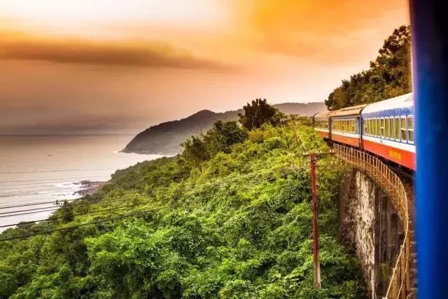 越南飞机票订票直播间,越南特价机票岘港