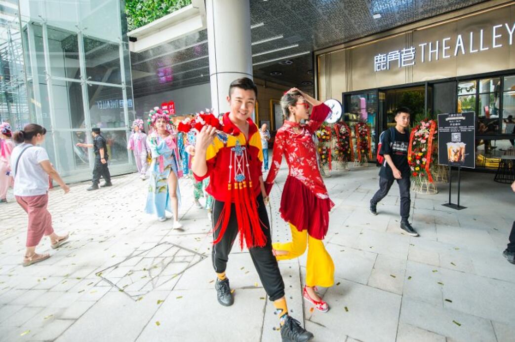 济南夜市洪楼,济南印象城洪楼夜市