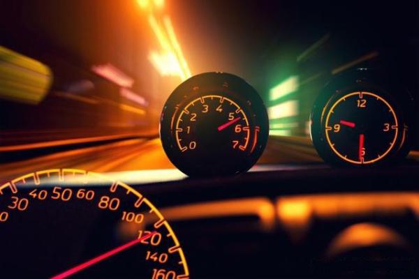 现在的车怎么开才省油,车子怎么开最省油