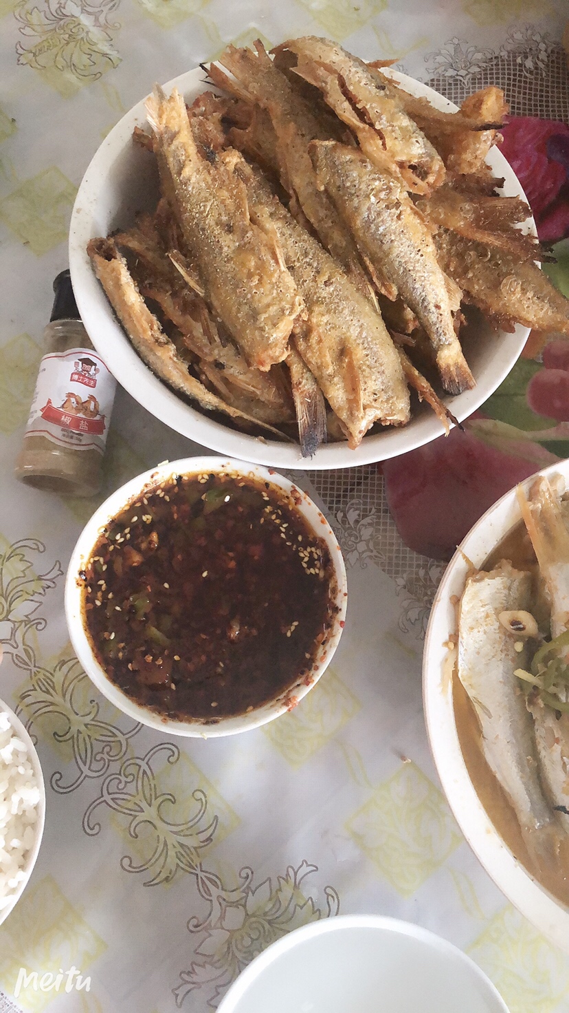 初春河流大水面野钓,大水面滑漂野钓
