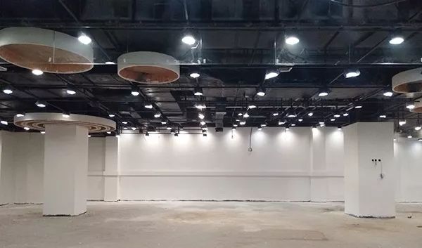 温州万达广场有倒计时吗,万达广场开业倒计时100天大屏