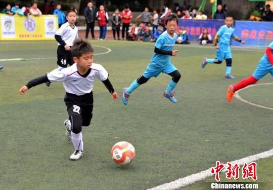 湖南省足球比赛娄底队对长沙队,娄底中非足球赛直播