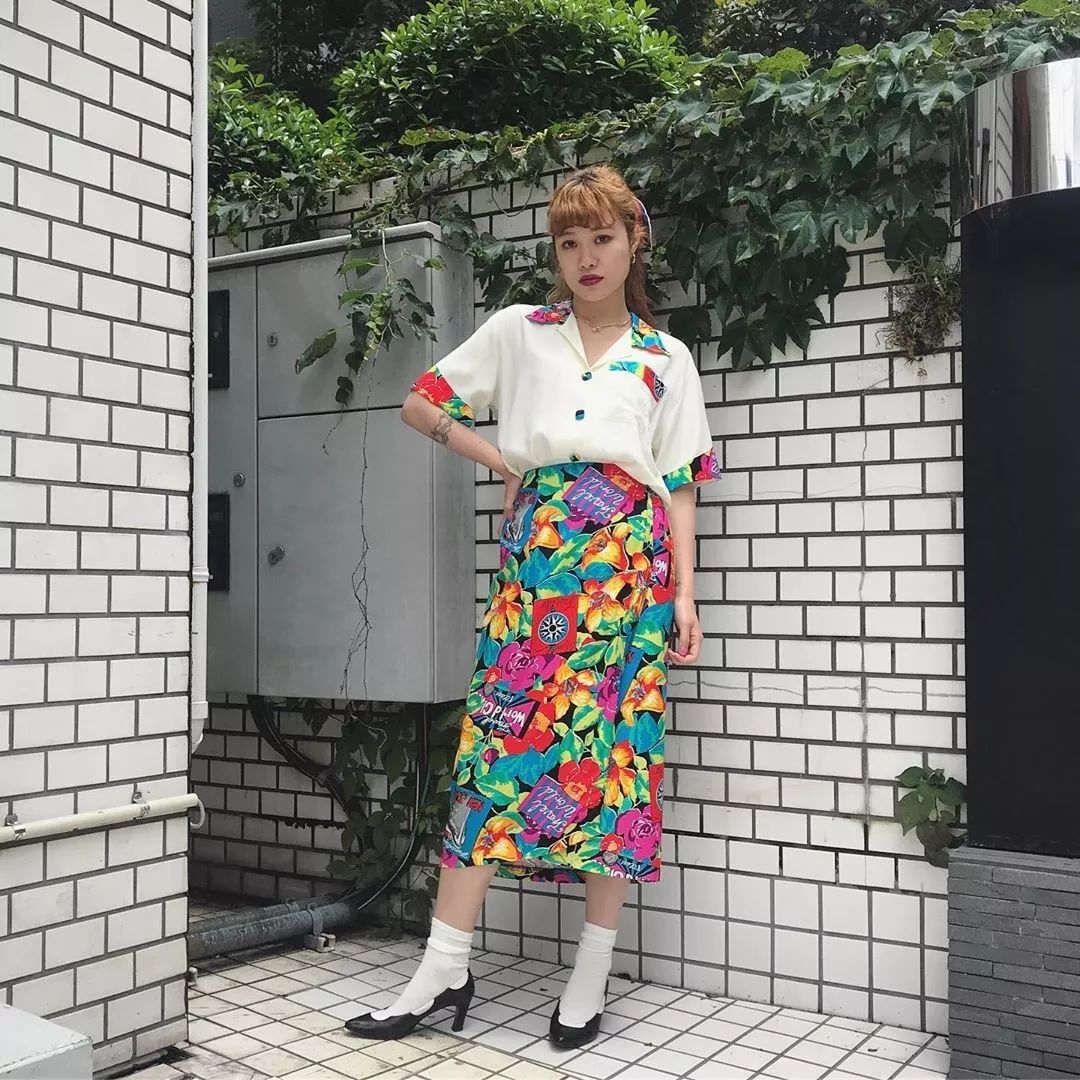 沉迷抖音、奶茶的日本青年，为什么还是比你时髦？