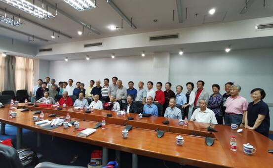 85岁陈伯庚第三部经济理论和房地产研究论文集出版