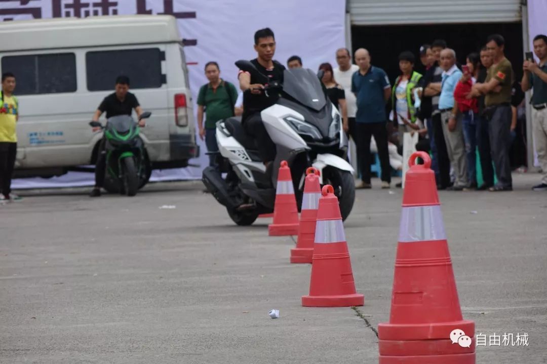 小小的山城,小小山城