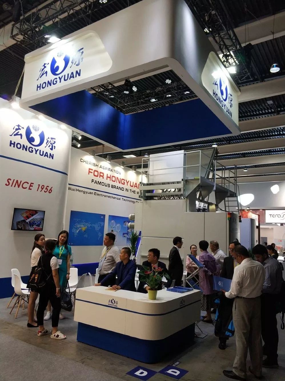 「直击ITMA•他们正在改变世界(PART1」中纺机、常州宏大、无锡宏源智能产品惊艳欧洲