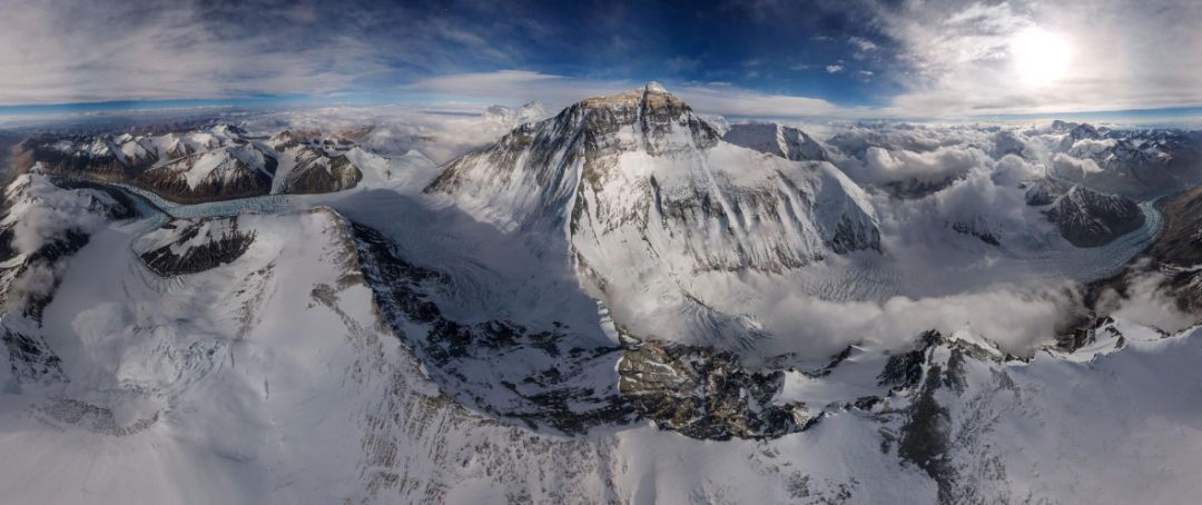 珠峰顶部真实图片超清,珠峰震撼拍摄