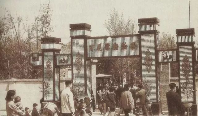 成都历史老照片,成都护城河老照片