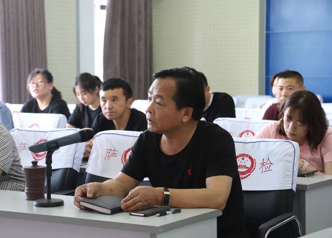 不忘初心牢记使命入党,不忘初心牢记使命检察院团员