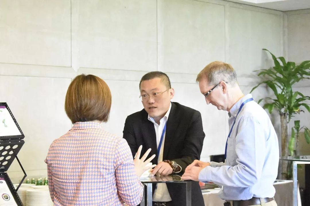 从定位“无人区”的研究方向，到实现农业的知天而作——大连亚农与英国麦克米斯达成战略合作