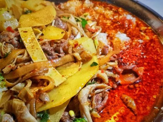 韩国麻辣烫哪里最好吃,风靡成都的麻辣烫